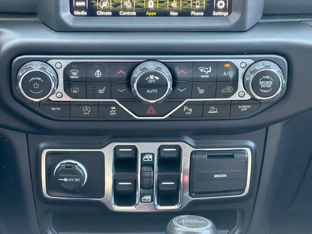 Used 2021 Gray Jeep Overland image 18