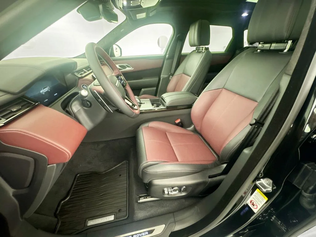 New 2026 Santorini Black Land Rover Autobiography image 20