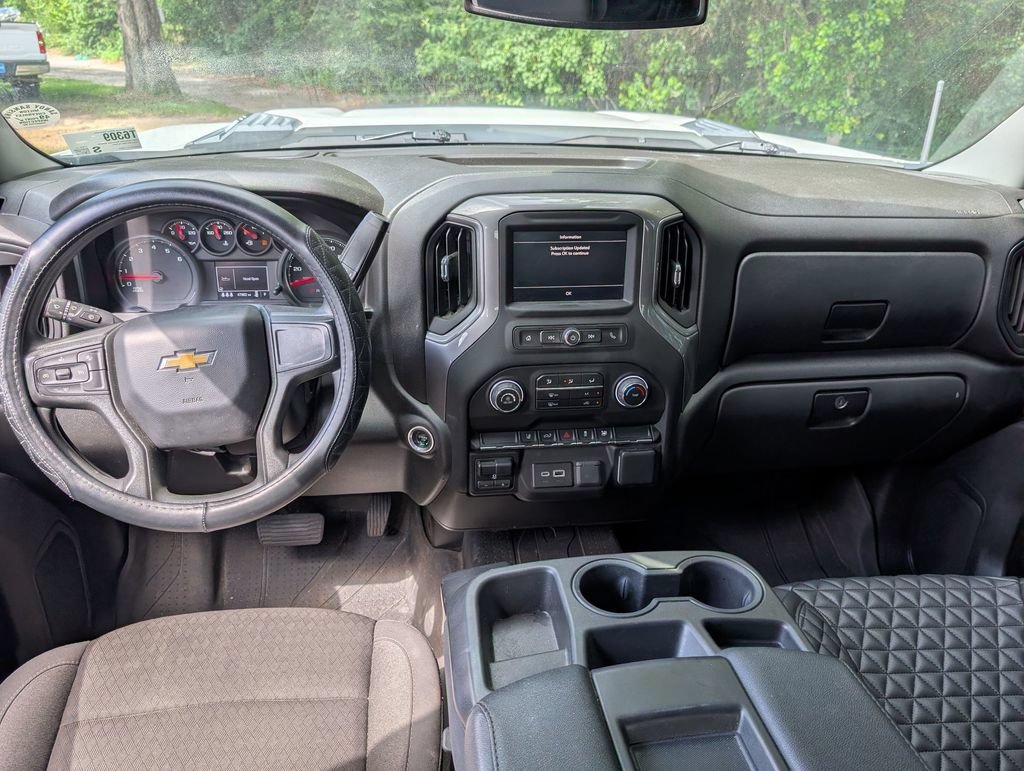 Used 2024 Summit White Chevrolet Custom image 24