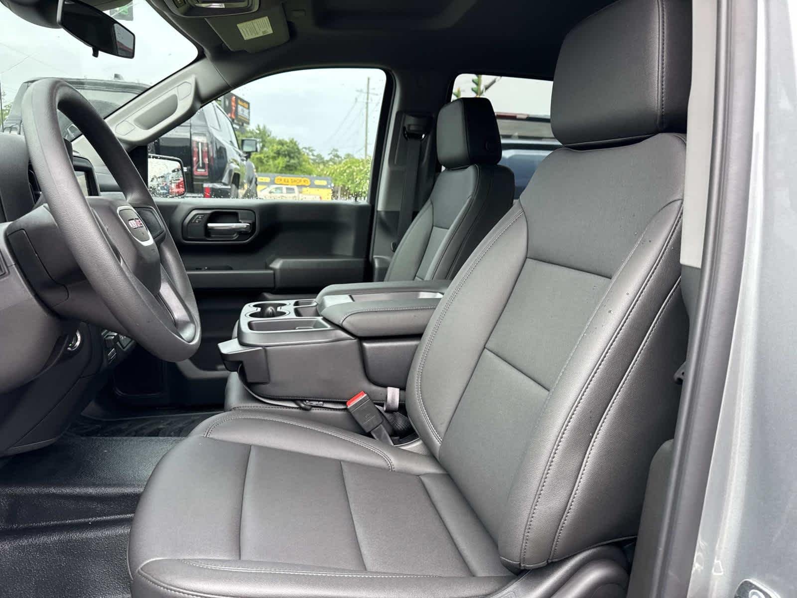2026 GMC Sierra 1500 Pro - Photo 9