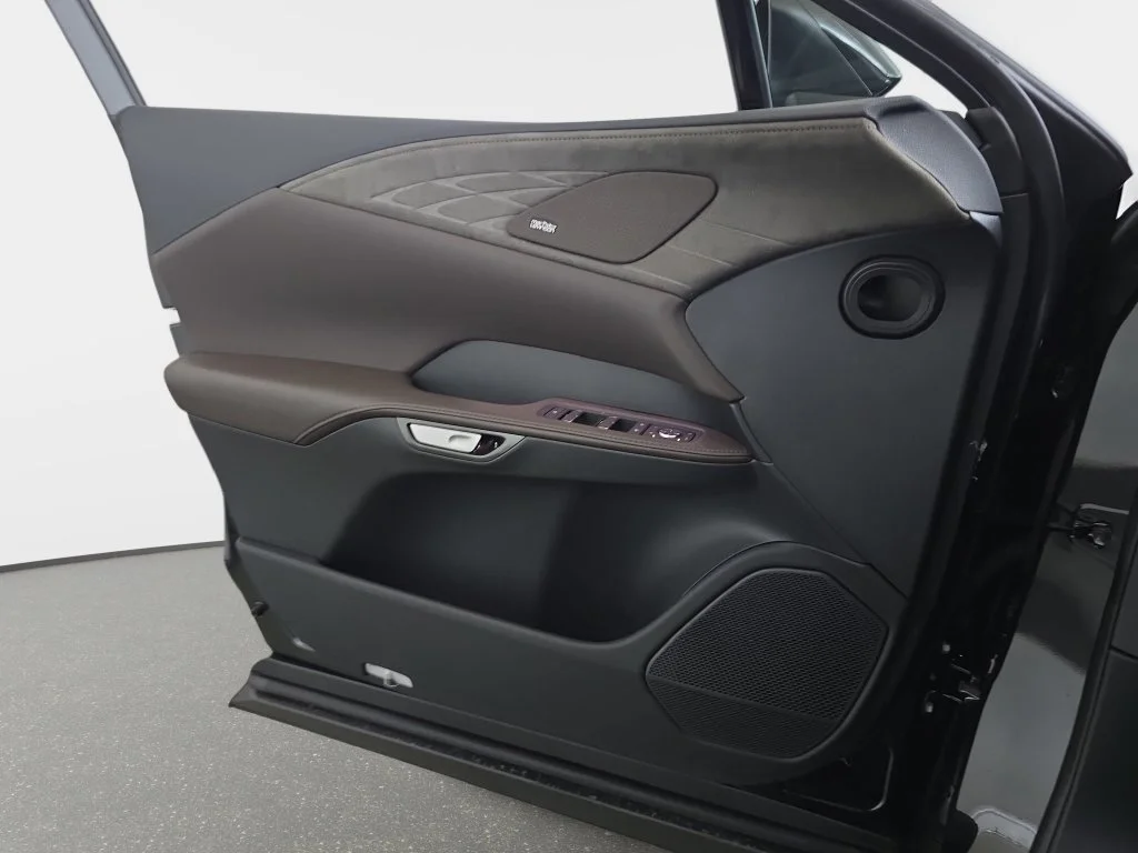 Used 2026 Black Lexus 350h Luxury image 24