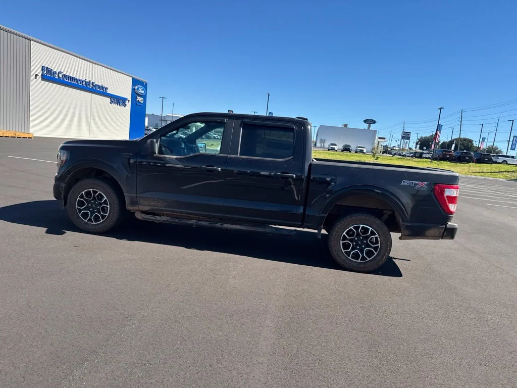 Used 2023 Black Ford XL image 9