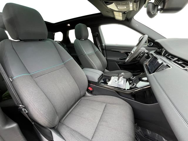 Certified Used 2023 White Land Rover R-Dynamic SE image 16