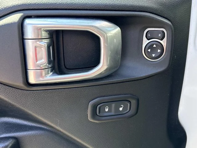 Used 2021 White Jeep Unlimited Willys image 26