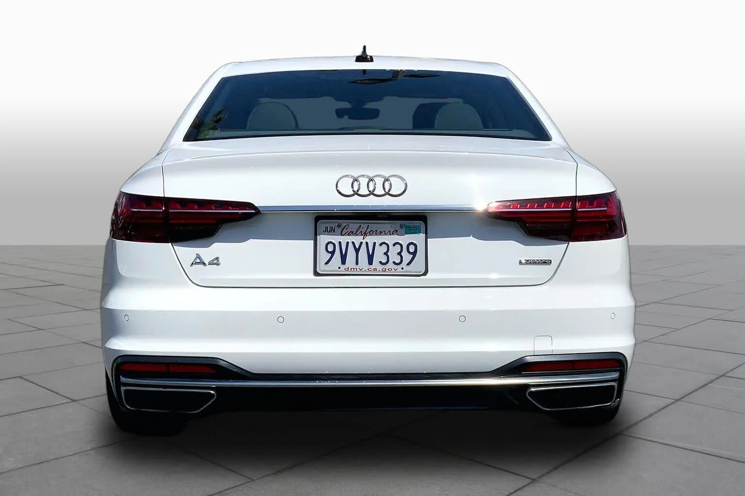 Used 2023 Mythos Black Metallic Audi S line Premium Plus image 4