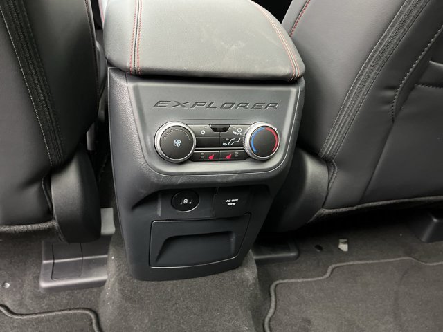 Used 2026 Space White Metallic Ford ST-Line image 14