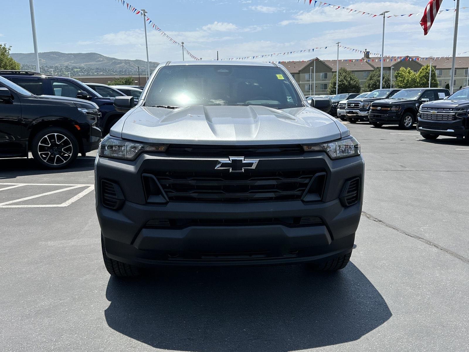 2026 Chevrolet Colorado Work Truck - Photo 4