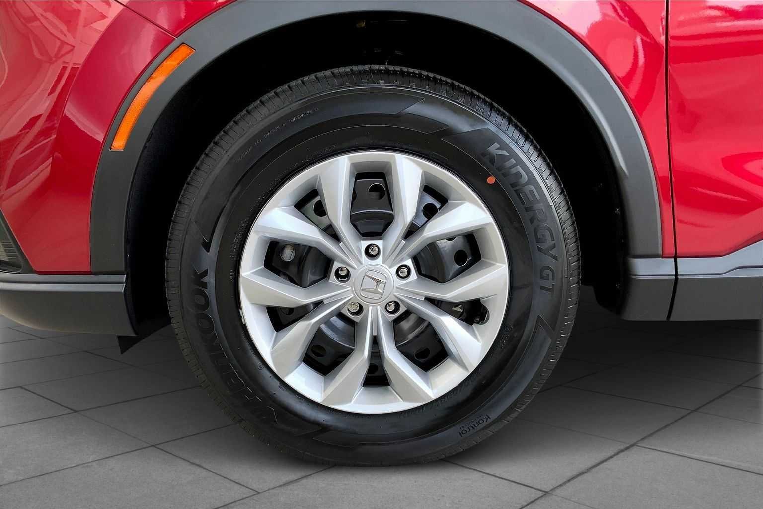 2026 Honda CR-V LX - Photo 11