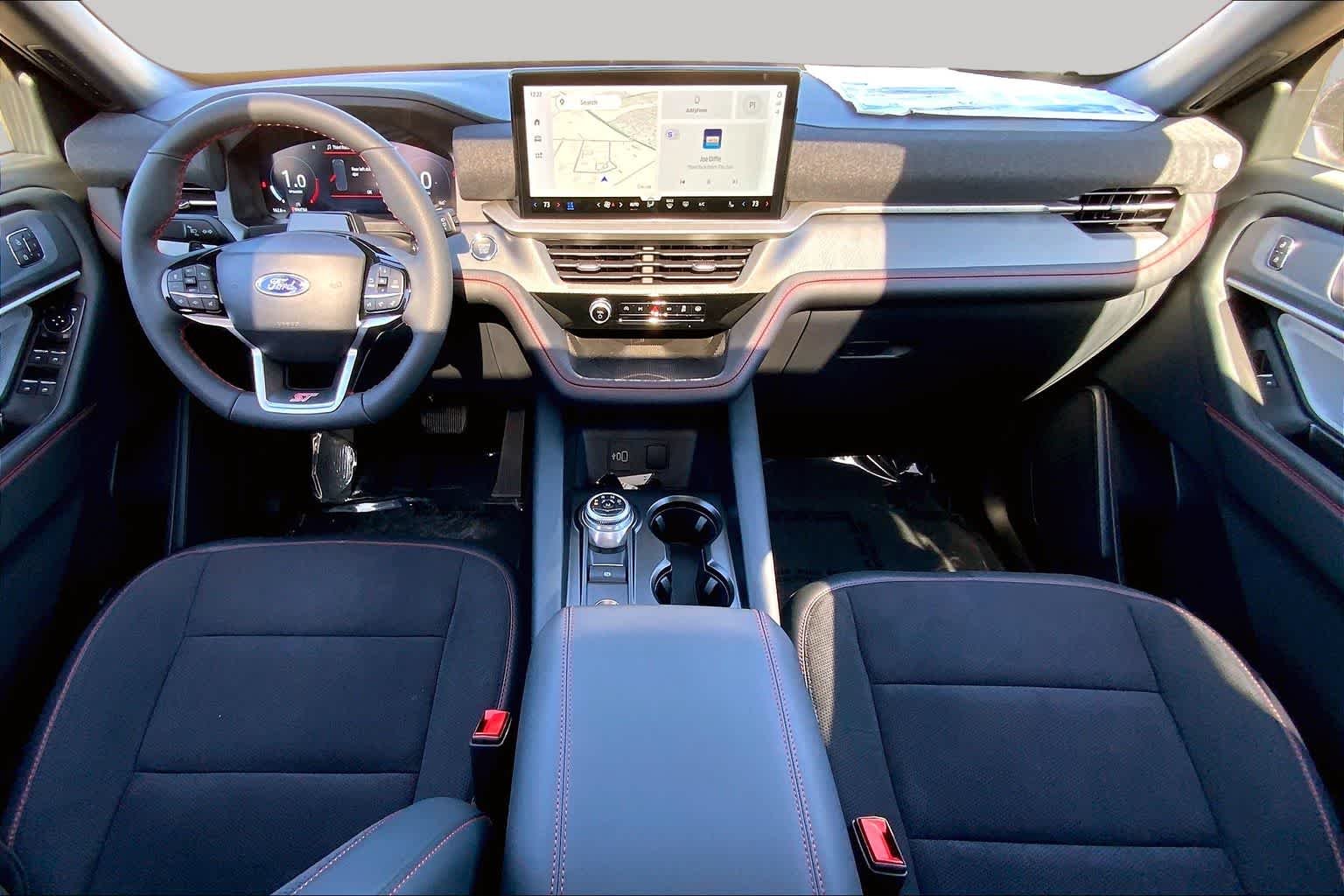 2026 Ford Explorer ST - Photo 12