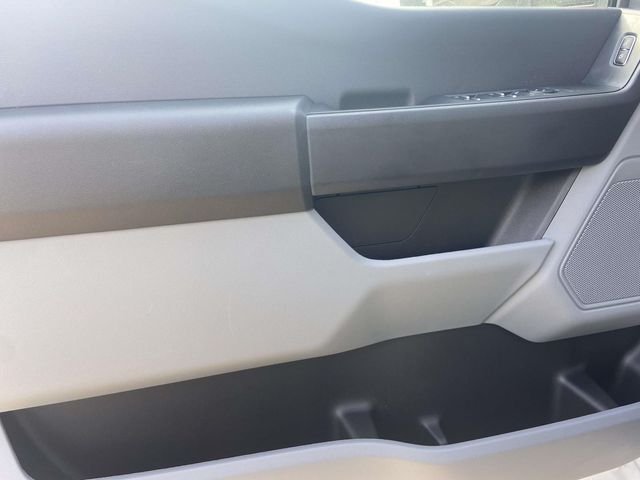 New 2026 Oxford White Ford XL image 12
