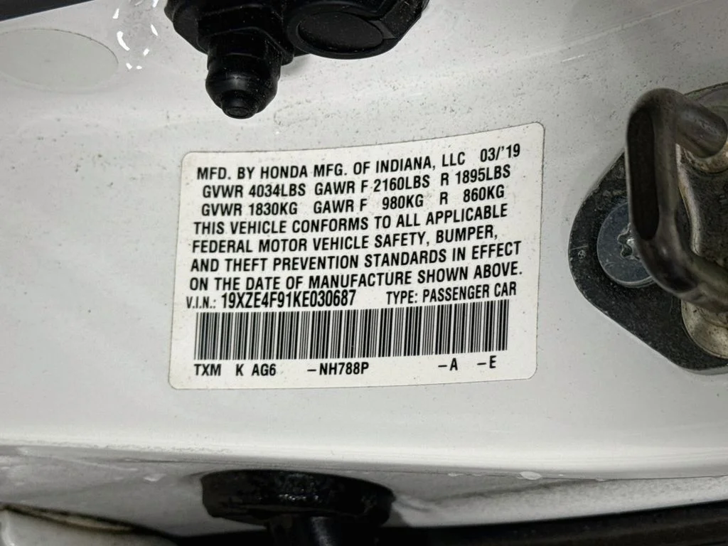 Used 2019 White Orchid Pearl Honda Touring image 32