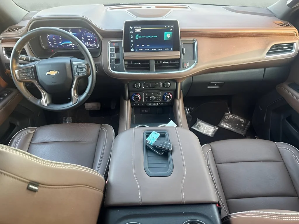Used 2024 Silver Sage Metallic Chevrolet High Country image 10