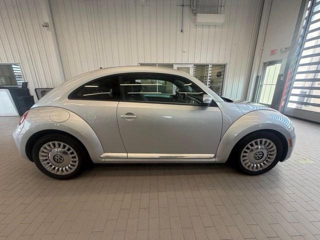 Used 2015 Volkswagen Beetle 1.8 with VIN 3VWJ07AT5FM646028 for sale in North Haven, CT