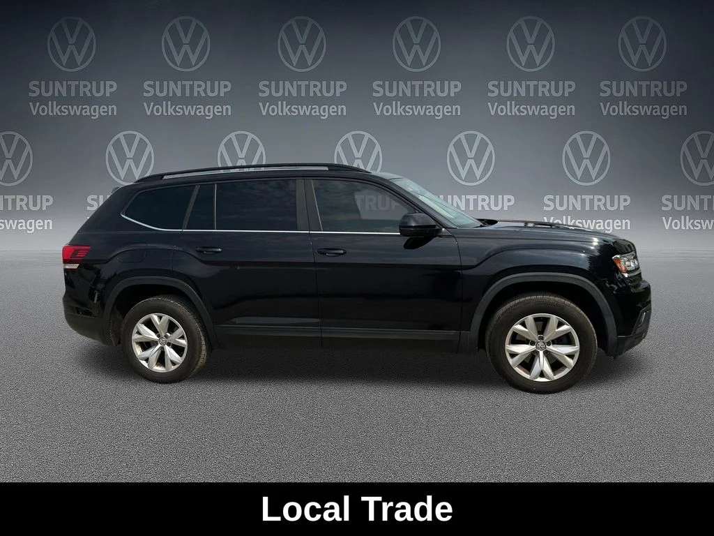Used 2020 Black Volkswagen 2.0T SE image 7