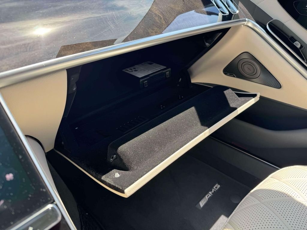 Used 2022 Black Mercedes-Benz S 500 image 30