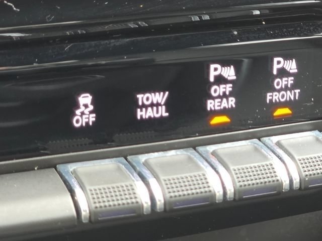 Used 2023 Diamond Black Crystal Pearlcoat Ram Laramie image 21