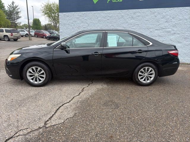 Used 2016 Midnight Black Metallic Toyota LE image 2