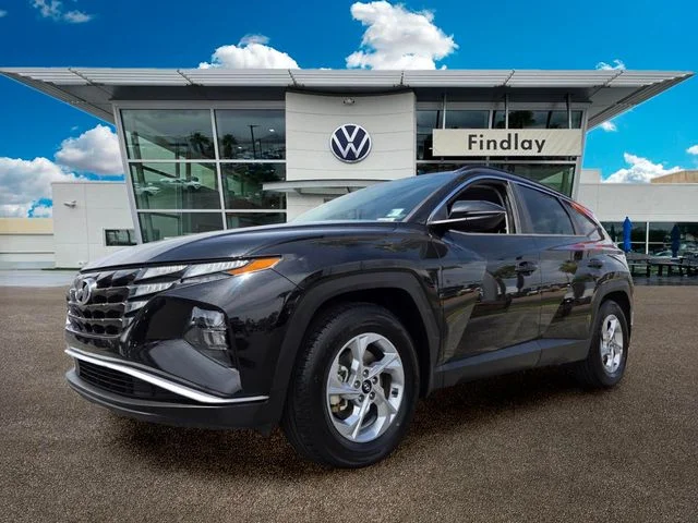 Used 2022 Black Hyundai SEL image 2