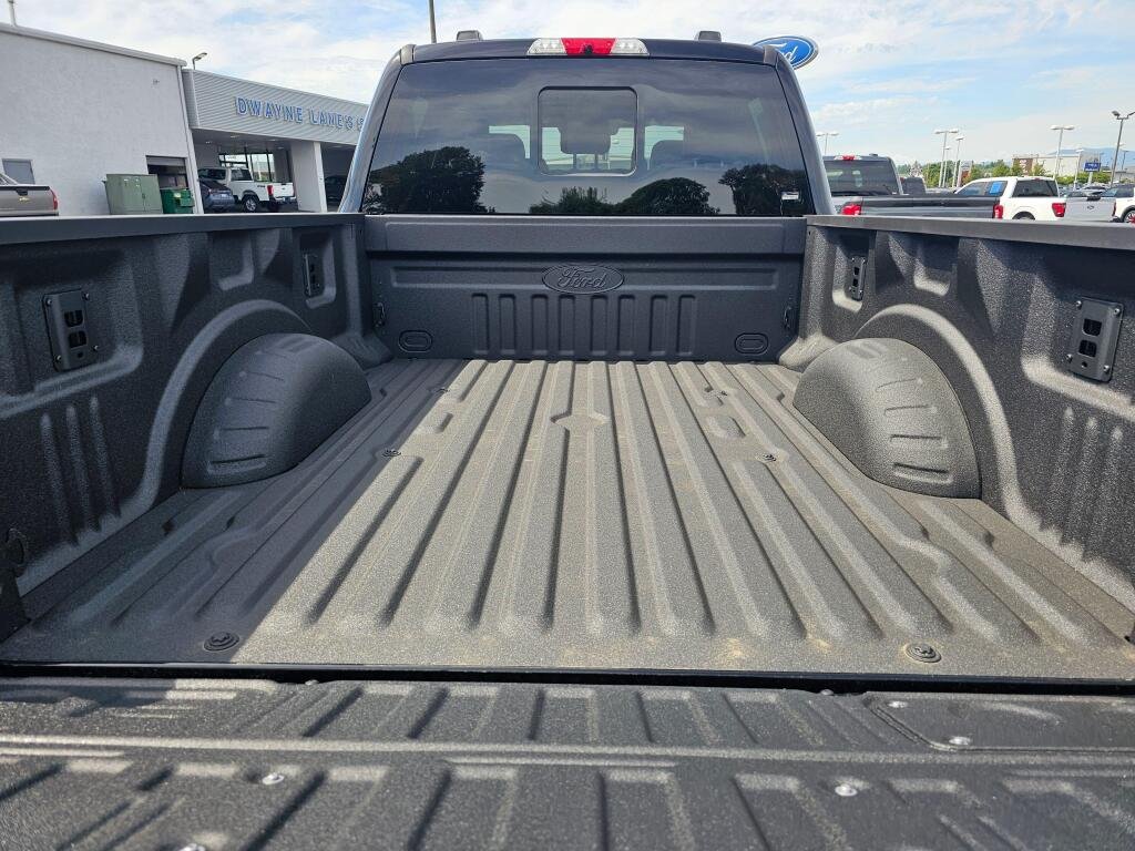 New 2026 Agate Black Metallic Ford F-350® Lariat® image 16