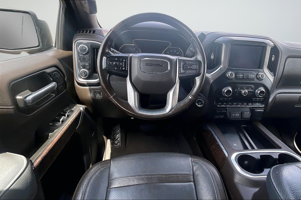 Used 2020 Black GMC Denali image 16