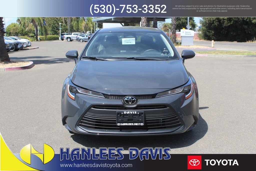 New 2026  Toyota LE image 4