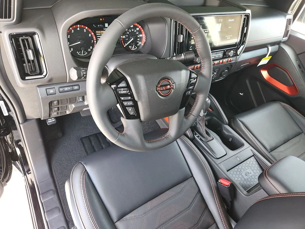 2026 Nissan Frontier PRO-X - Photo 7