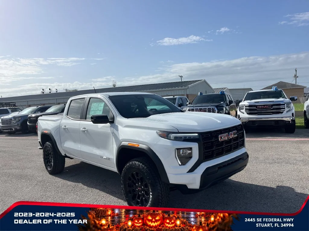 New 2026 Summit White GMC Elevation image 2