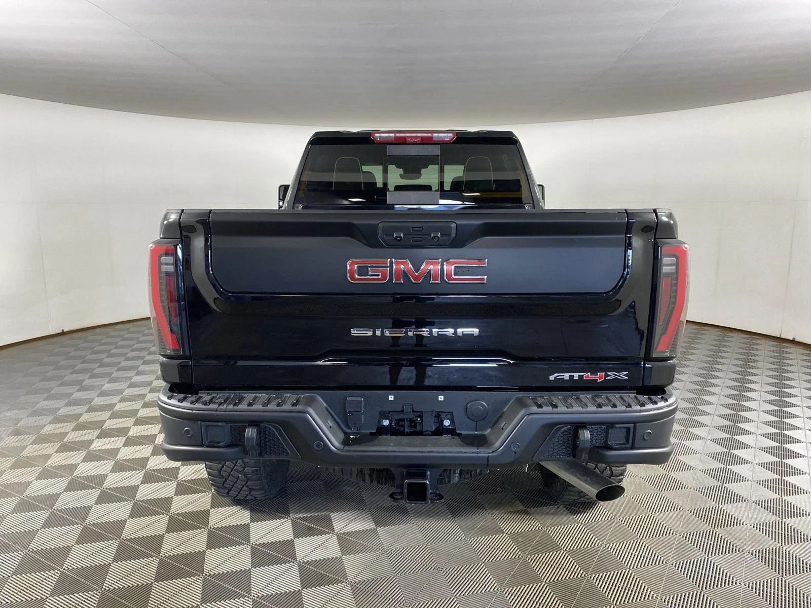 Used 2025 Onyx Black GMC AT4X image 6