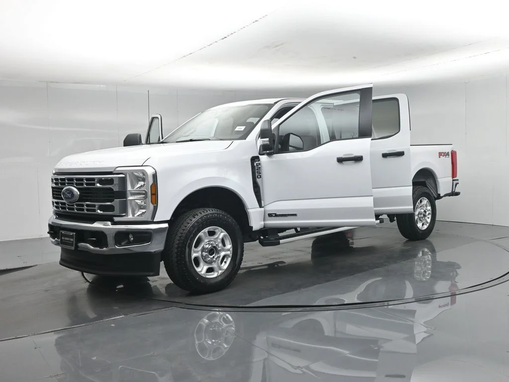 New 2026 White Ford XLT image 29