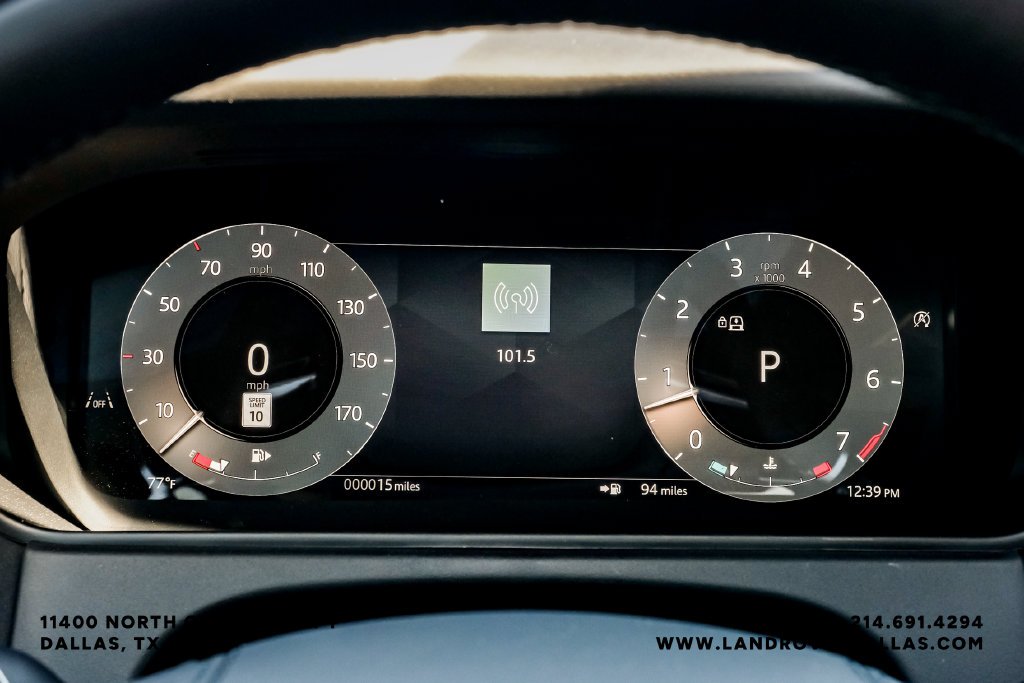 Certified Used 2026 White Land Rover Dynamic SE image 19