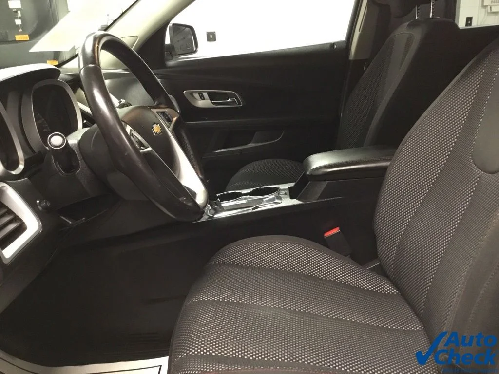 Used 2016 White Chevrolet LT image 24