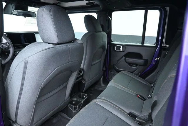 New 2026 Reign Exterior Paint Jeep Sport S image 26