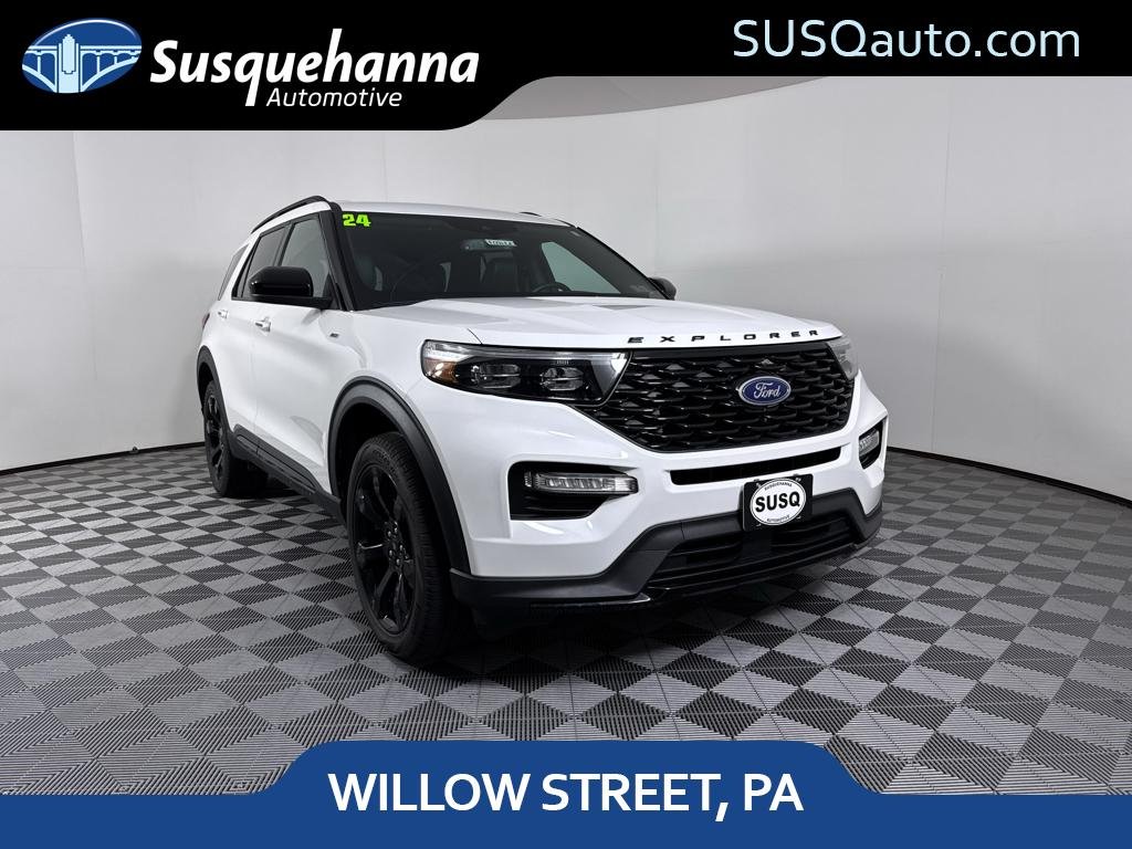 2024 Ford Explorer ST-LINE 4WD's photo