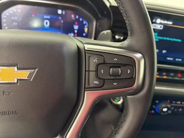 Used 2024 Iridescent Pearl Tricoat Chevrolet LTZ image 32