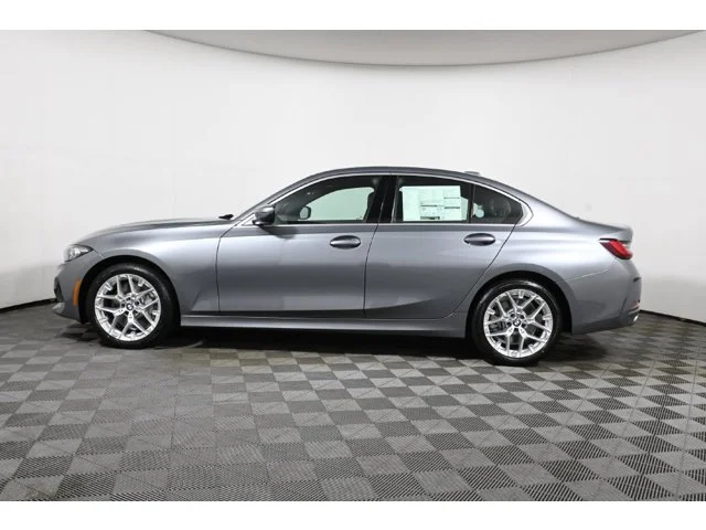 New 2026 Skyscraper Grey Metallic BMW 330i xDrive image 2