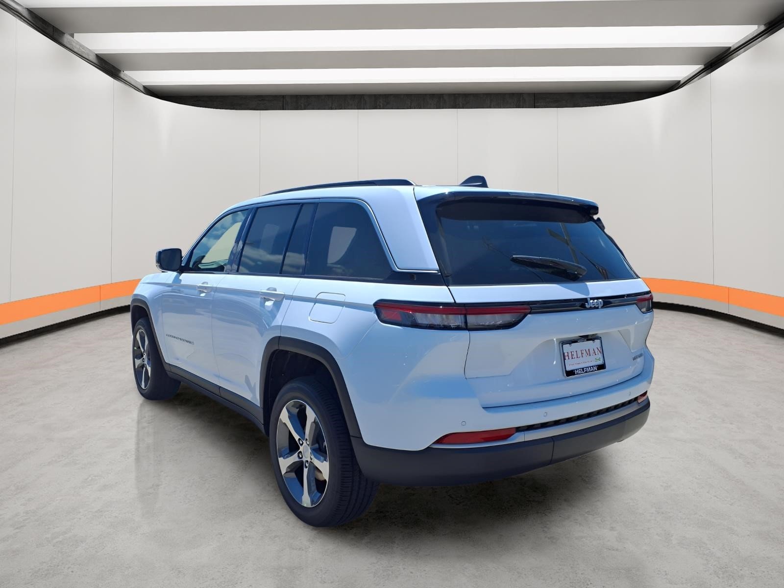New 2026 Bright White Clear-Coat Exterior Paint Jeep Limited image 4