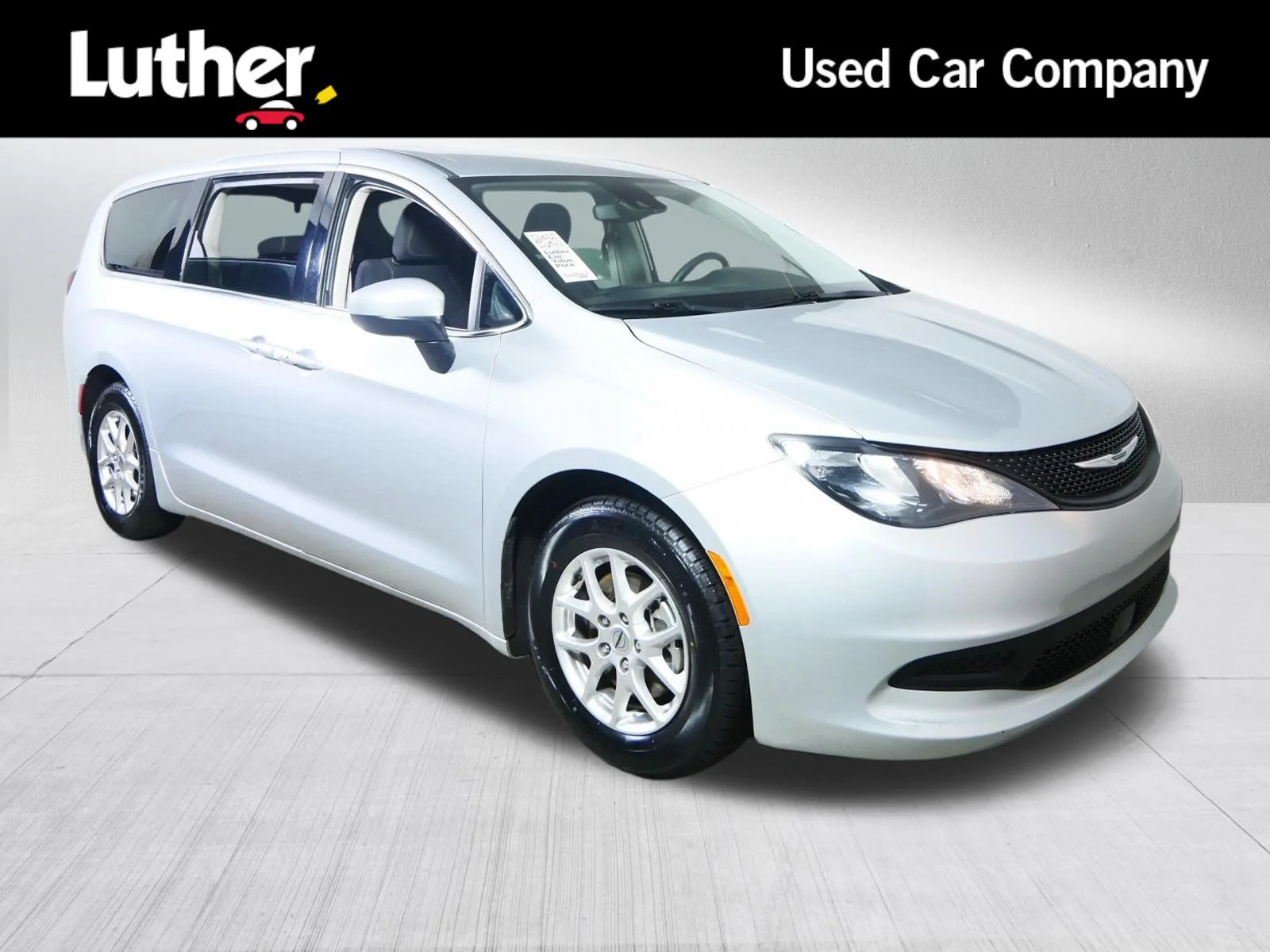 2023 Chrysler Voyager