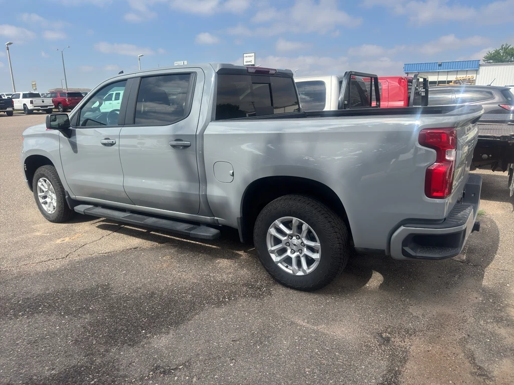 Used 2024 Slate Gray Metallic Chevrolet RST image 4