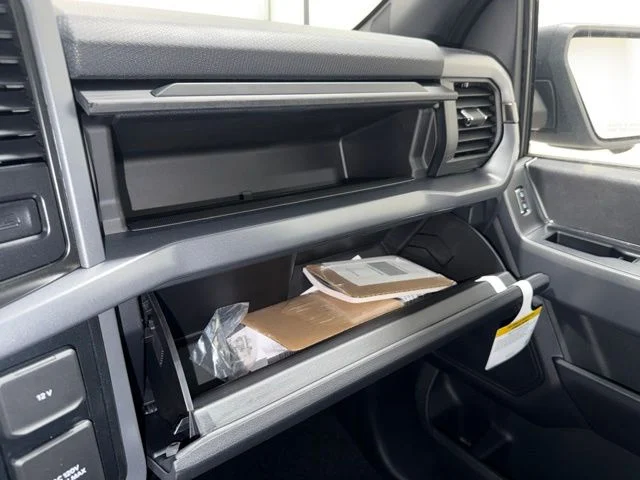 New 2026 Iconic Silver Metallic Ford XLT image 29