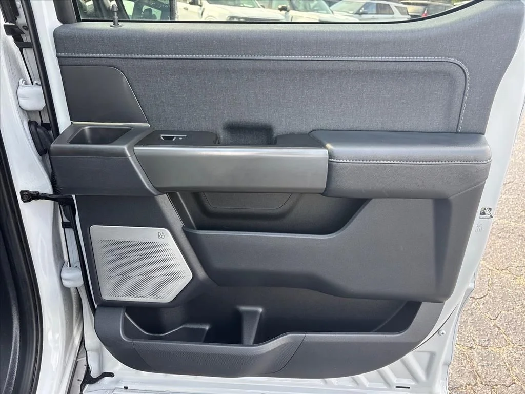 Used 2024 Avalanche Ford Lariat image 17