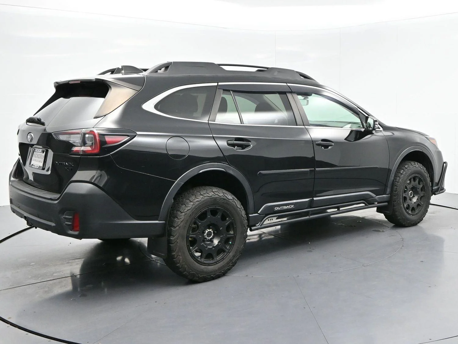 Used 2021 Crystal Black Silica Subaru Onyx Edition XT image 7
