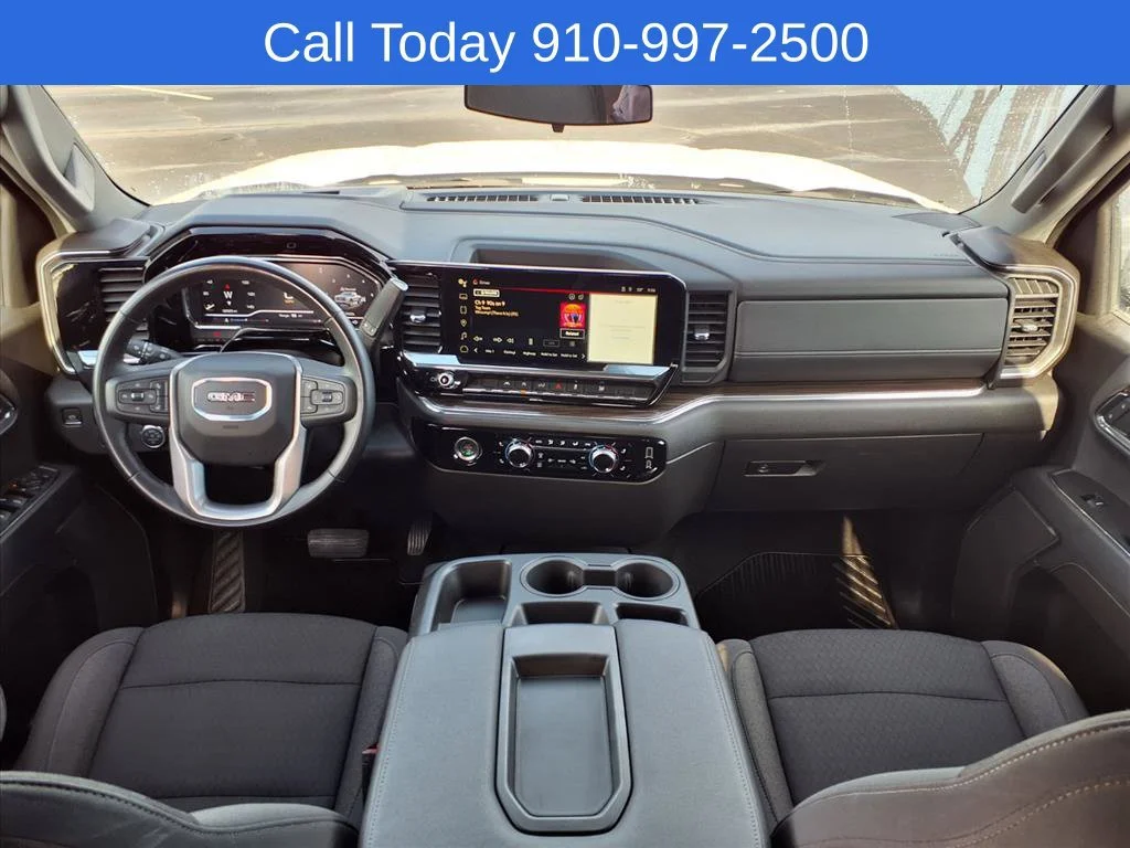 Used 2024 Summit White GMC Elevation image 25