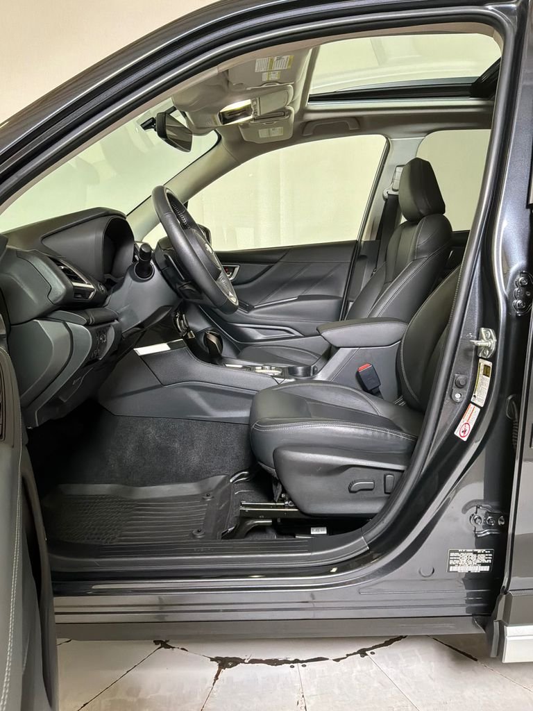 Used 2019 Gray Subaru Touring image 11