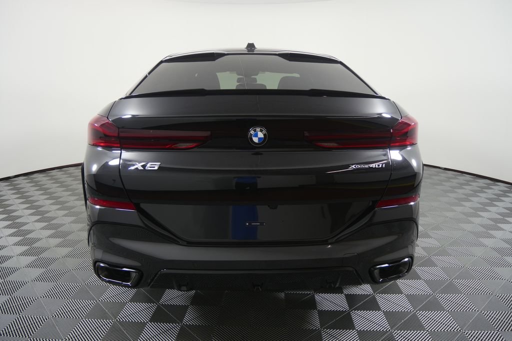 New 2027 Black Sapphire Metallic BMW xDrive40i image 4