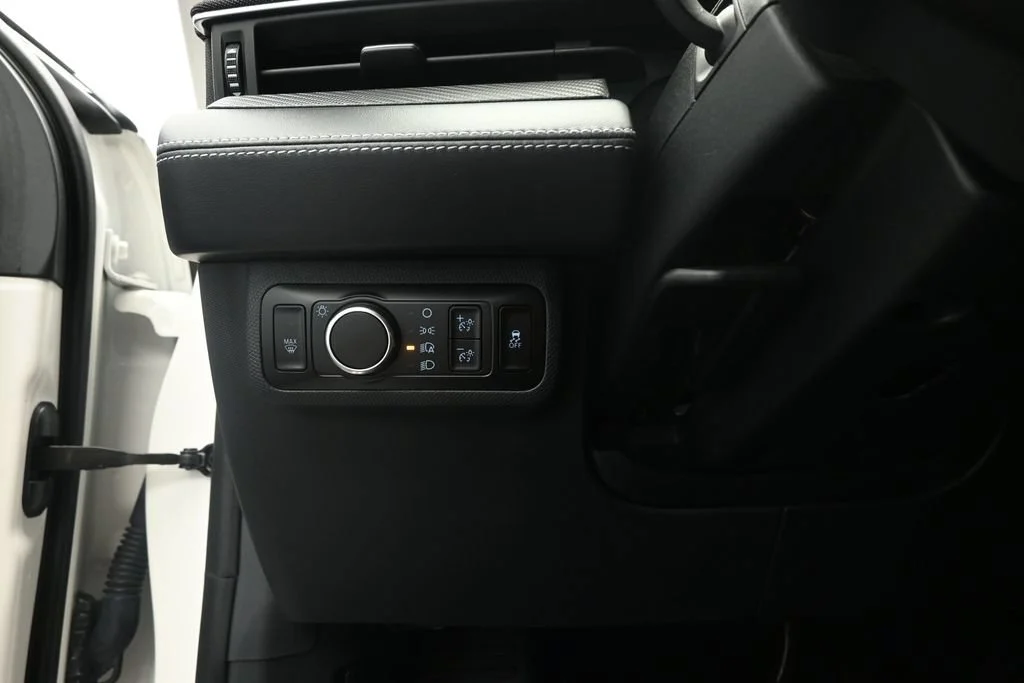 Certified Used 2023 White Ford Premium image 10