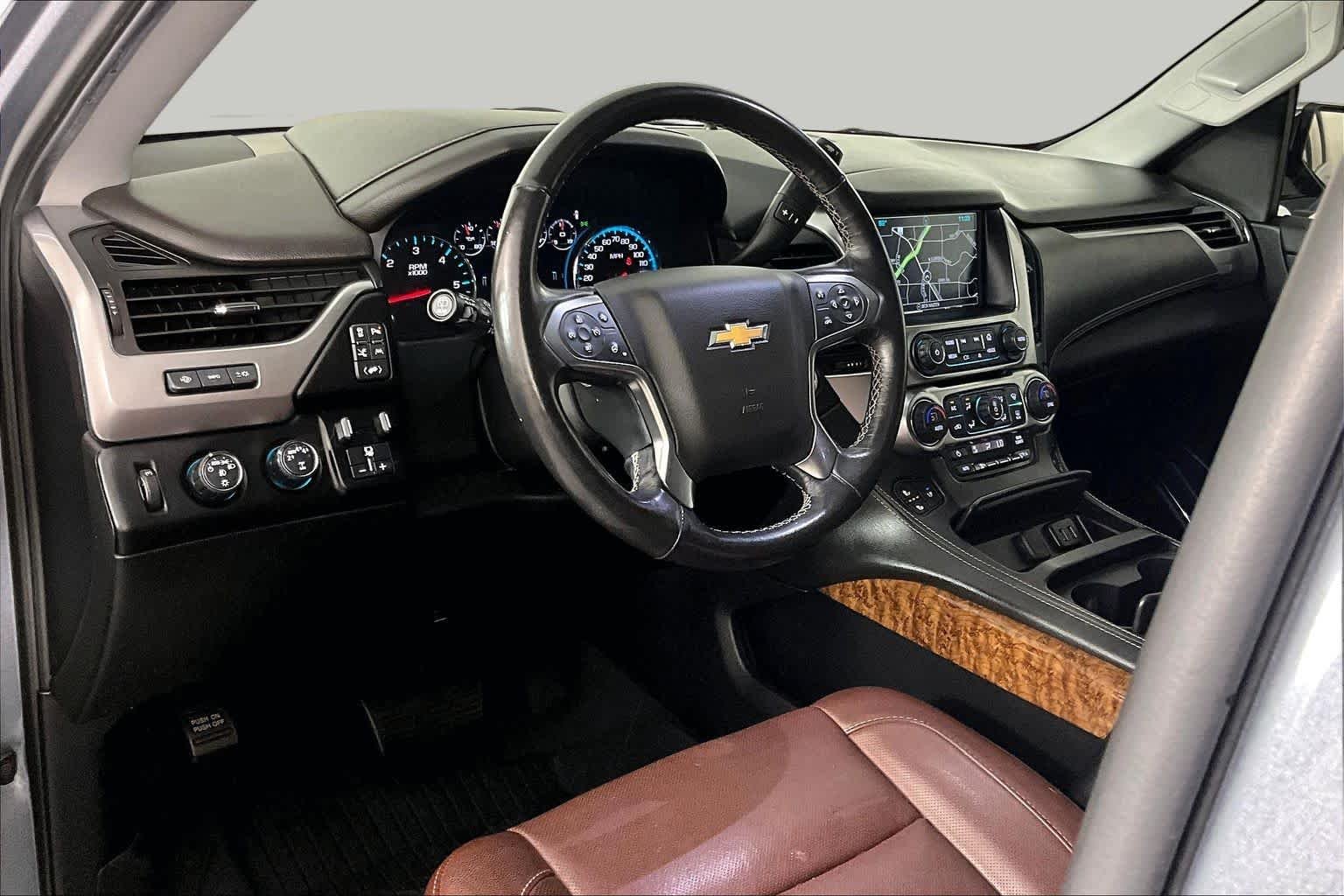Used 2020 Satin Steel Metallic Chevrolet Premier image 17