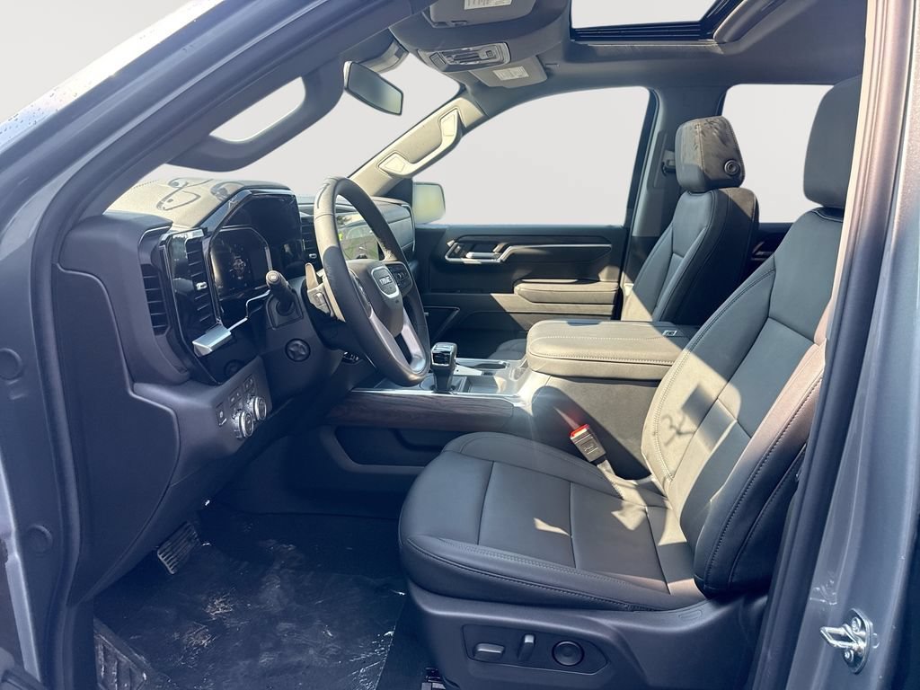 2026 GMC Sierra 1500 SLT - Photo 20