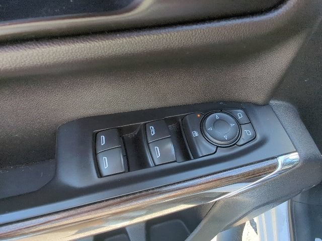 Used 2021 SUMMIT WHITE Chevrolet LT Trail Boss image 25