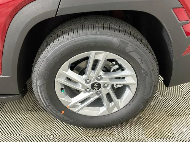 New 2026 Hyundai TUCSON SE