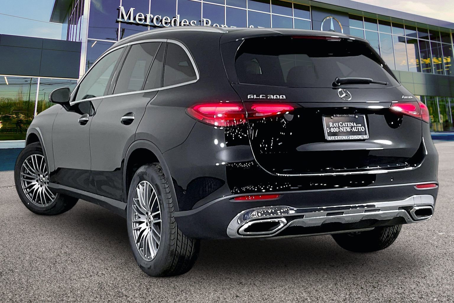 New 2026 Black Mercedes-Benz GLC 300 image 16